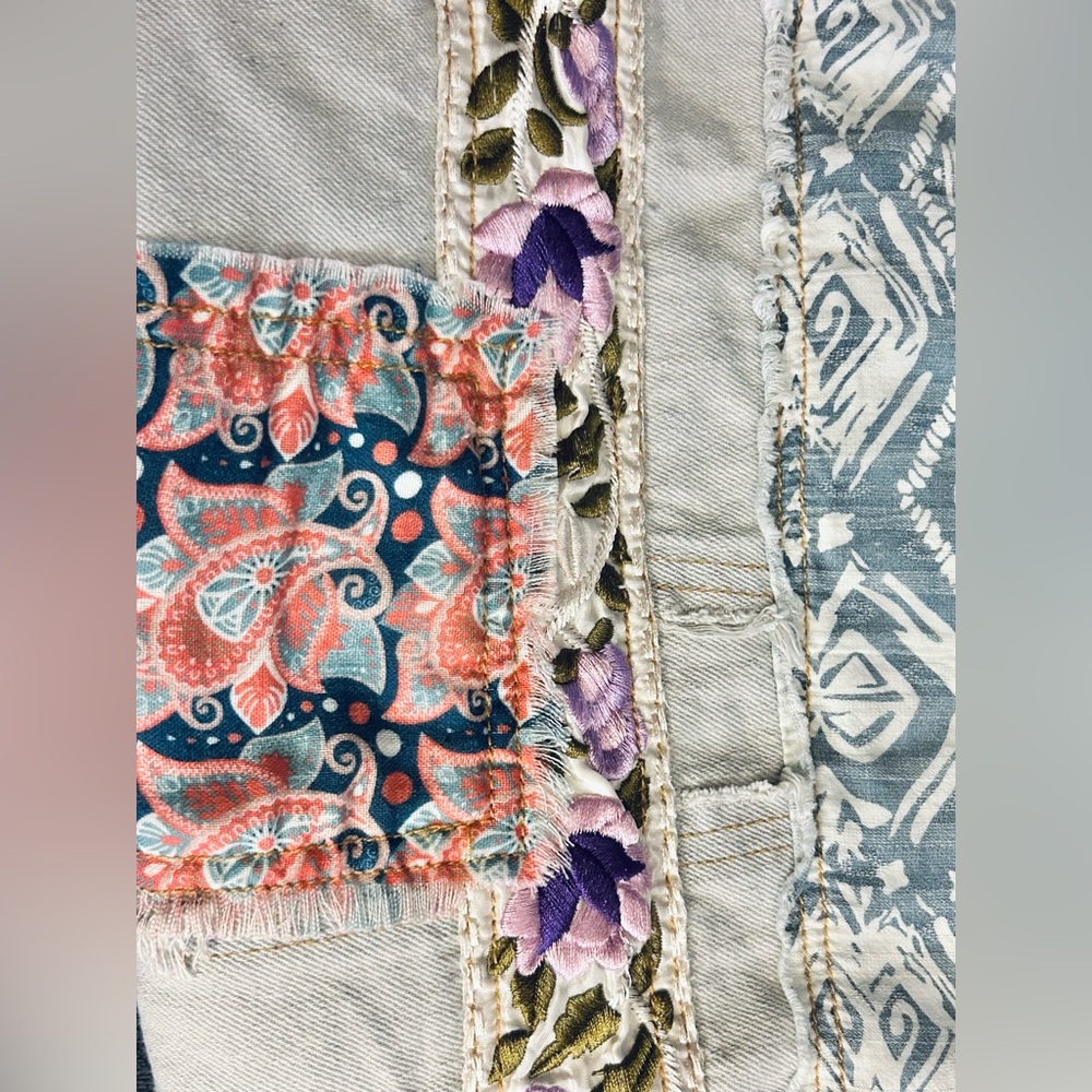 100% Cotton POL Patchwork Denim Dress Vest Boho Floral Embroidered Boho Cottage - Picture 3 of 16